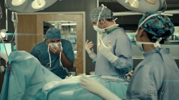 VampireDiariesWorld_dot_nl-SavingHope3x15-682.jpg