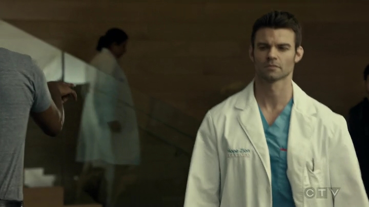 VampireDiariesWorld_dot_nl-SavingHope3x16-1014.jpg