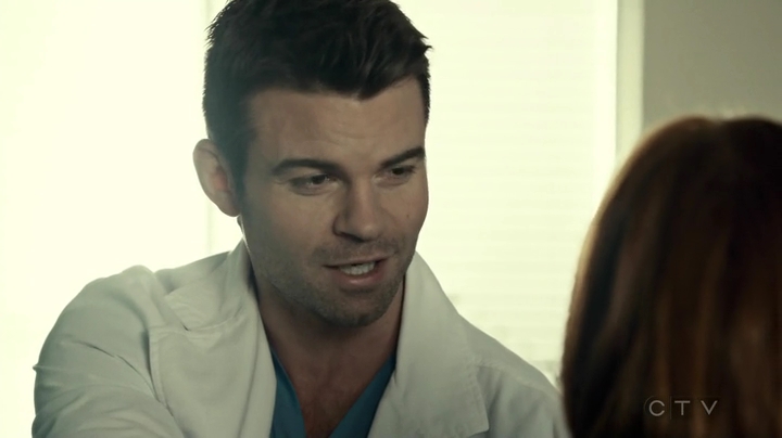 VampireDiariesWorld_dot_nl-SavingHope3x16-1350.jpg