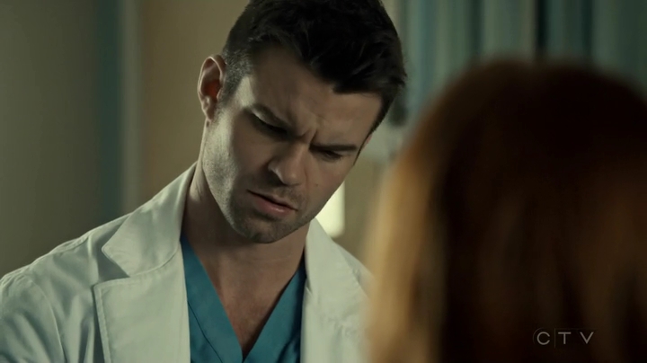 VampireDiariesWorld_dot_nl-SavingHope3x16-1408.jpg