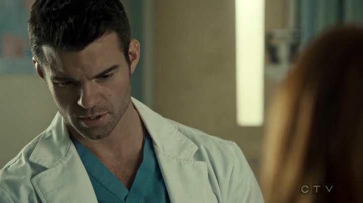 VampireDiariesWorld_dot_nl-SavingHope3x16-1415.jpg