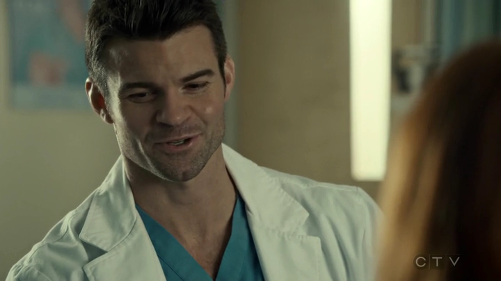 VampireDiariesWorld_dot_nl-SavingHope3x16-1429.jpg