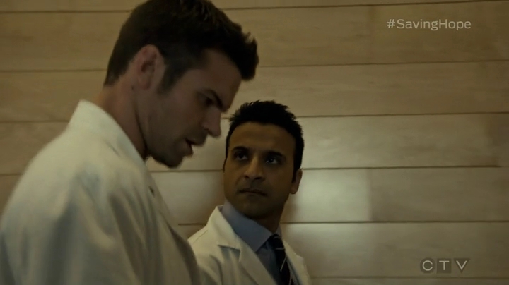 VampireDiariesWorld_dot_nl-SavingHope3x16-1570.jpg