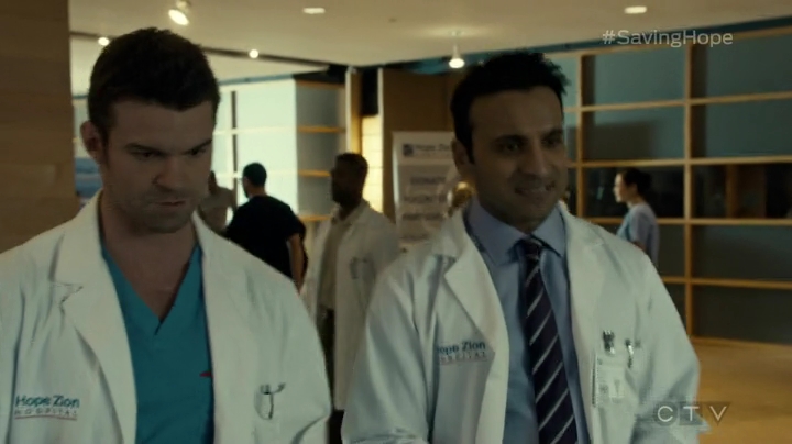 VampireDiariesWorld_dot_nl-SavingHope3x16-1574.jpg