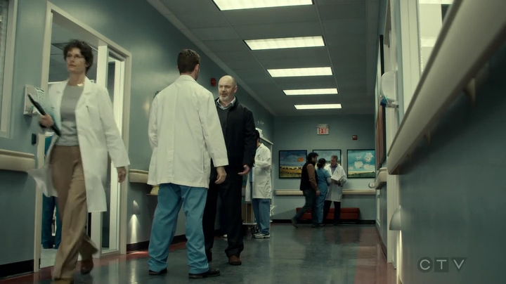 VampireDiariesWorld_dot_nl-SavingHope3x16-1657.jpg