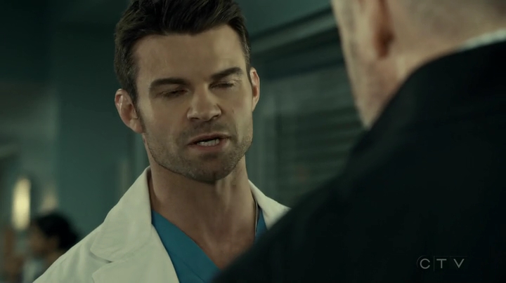 VampireDiariesWorld_dot_nl-SavingHope3x16-1680.jpg