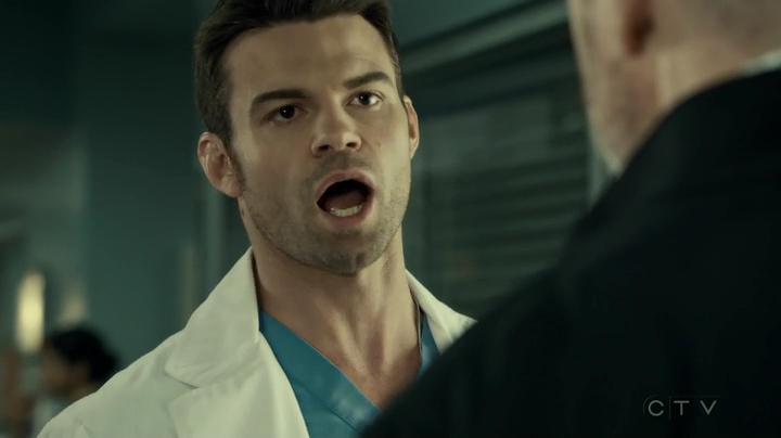VampireDiariesWorld_dot_nl-SavingHope3x16-1685.jpg