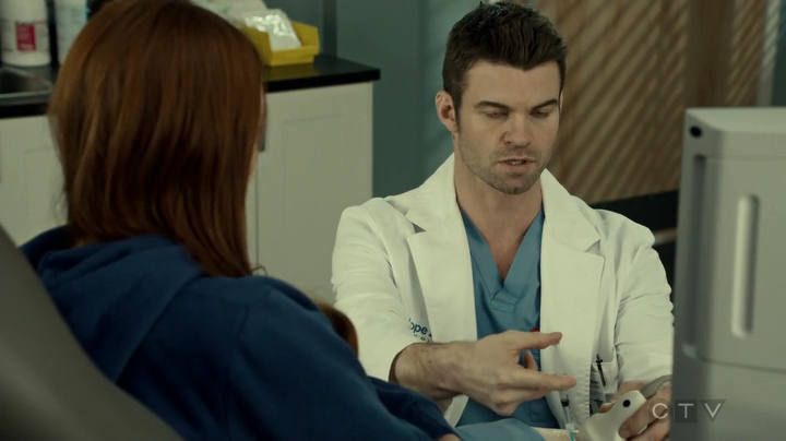 VampireDiariesWorld_dot_nl-SavingHope3x16-1719.jpg