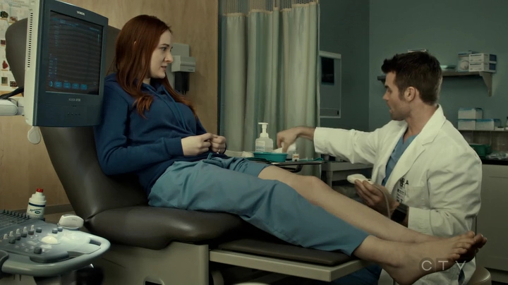 VampireDiariesWorld_dot_nl-SavingHope3x16-1724.jpg