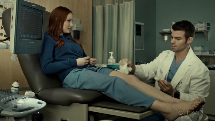 VampireDiariesWorld_dot_nl-SavingHope3x16-1725.jpg