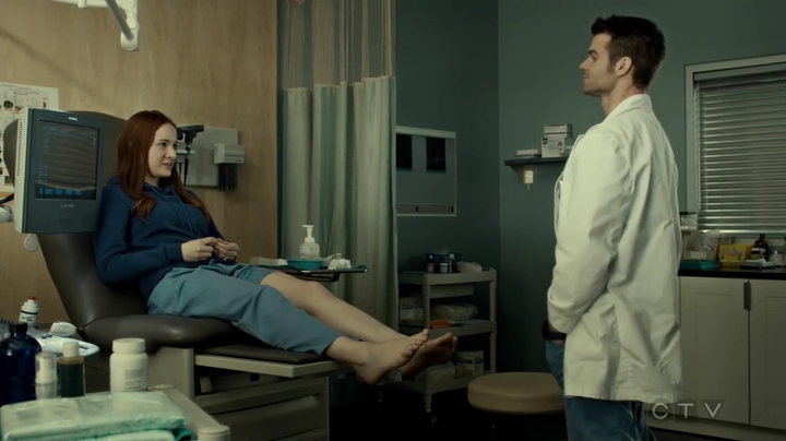 VampireDiariesWorld_dot_nl-SavingHope3x16-1737.jpg