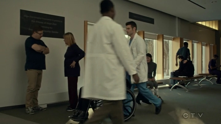 VampireDiariesWorld_dot_nl-SavingHope3x16-2118.jpg