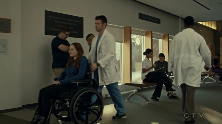 VampireDiariesWorld_dot_nl-SavingHope3x16-2119.jpg