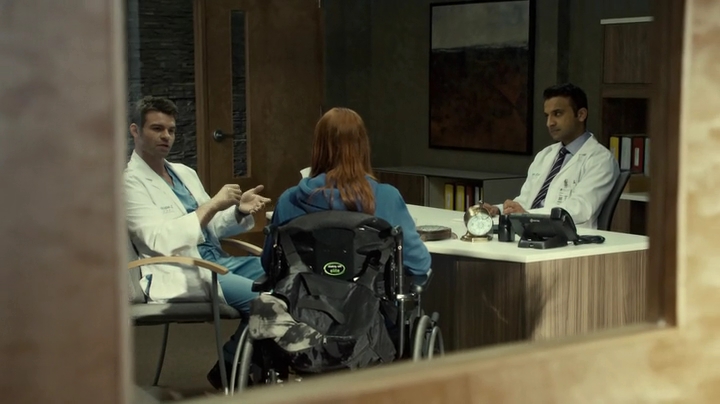 VampireDiariesWorld_dot_nl-SavingHope3x16-254.jpg