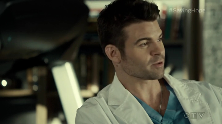 VampireDiariesWorld_dot_nl-SavingHope3x16-291.jpg
