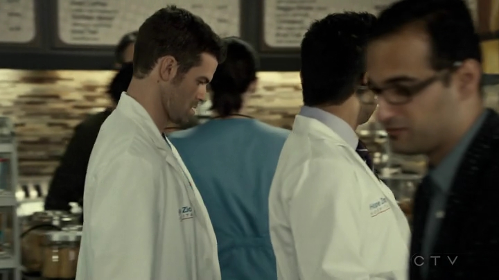 VampireDiariesWorld_dot_nl-SavingHope3x16-317.jpg