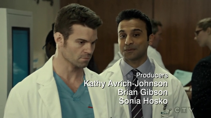 VampireDiariesWorld_dot_nl-SavingHope3x16-320.jpg
