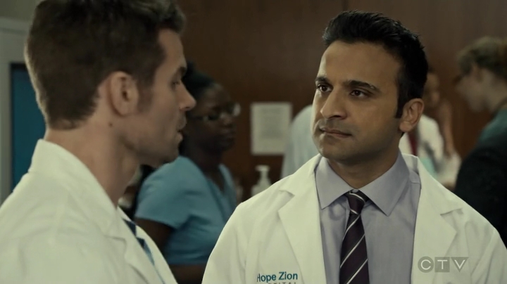 VampireDiariesWorld_dot_nl-SavingHope3x16-329.jpg