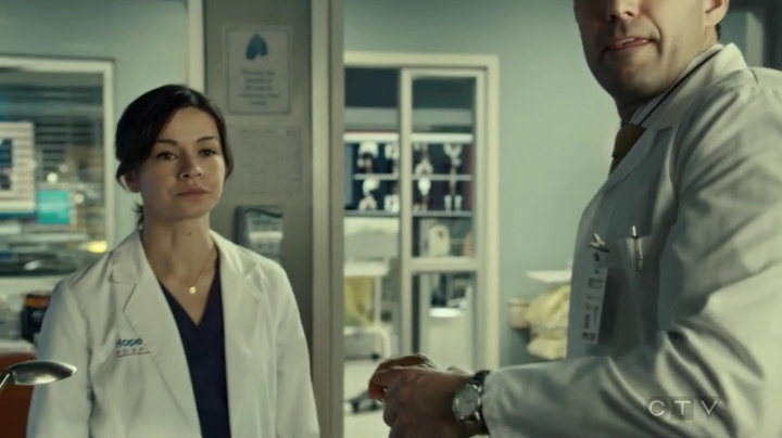 VampireDiariesWorld_dot_nl-SavingHope3x16-412.jpg