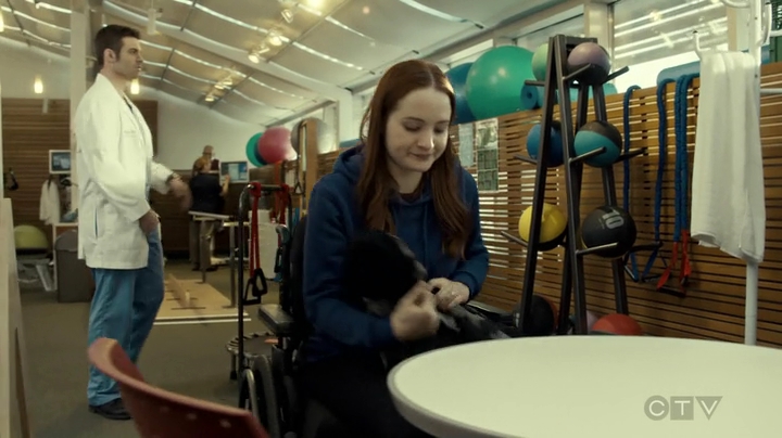 VampireDiariesWorld_dot_nl-SavingHope3x16-427.jpg