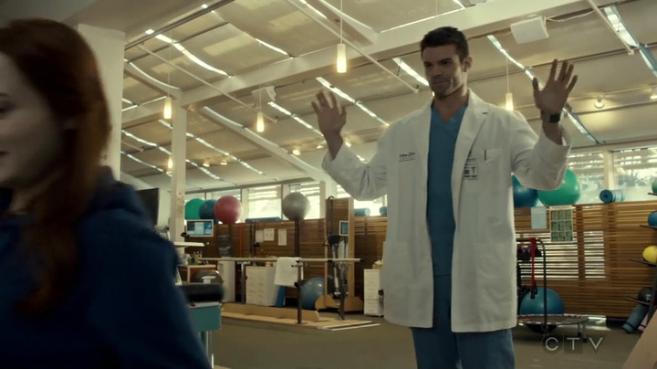 VampireDiariesWorld_dot_nl-SavingHope3x16-472.jpg