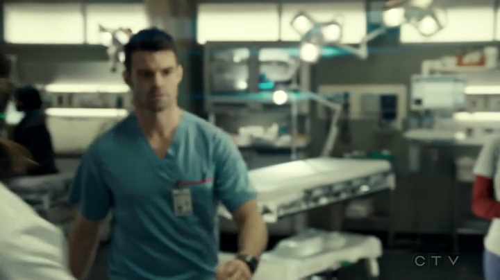 VampireDiariesWorld_dot_nl-SavingHope3x17-074.jpg