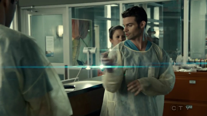 VampireDiariesWorld_dot_nl-SavingHope3x17-090.jpg