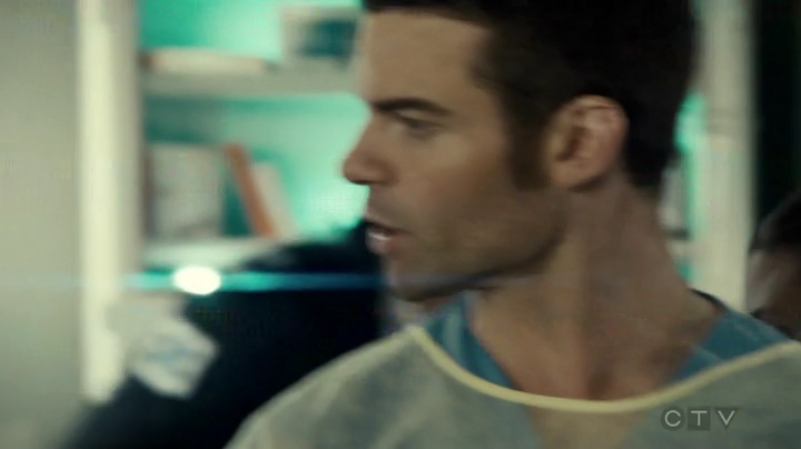 VampireDiariesWorld_dot_nl-SavingHope3x17-134.jpg