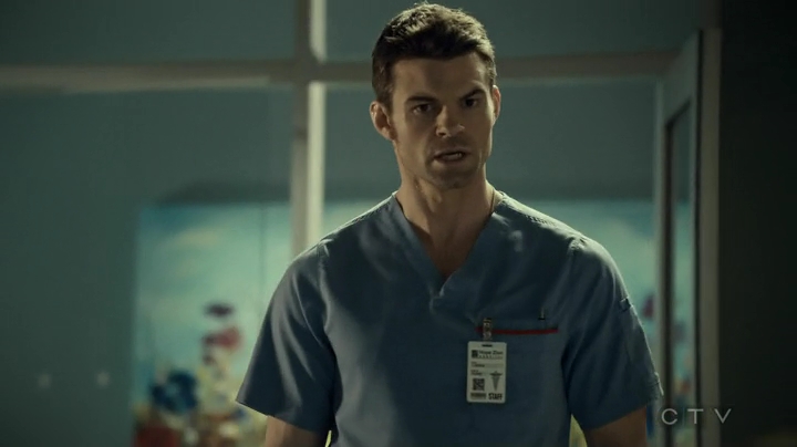 VampireDiariesWorld_dot_nl-SavingHope3x17-2428.jpg