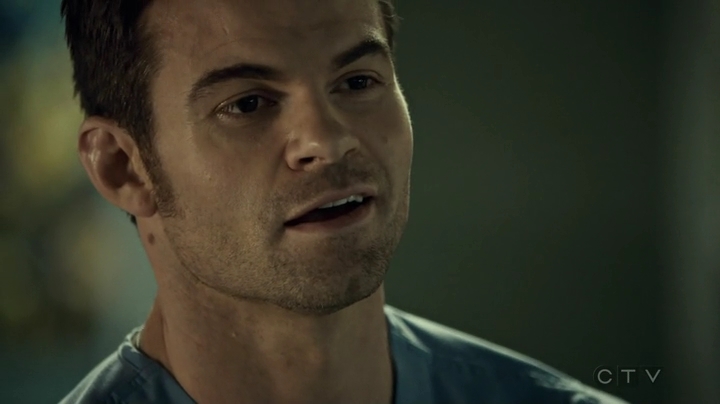 VampireDiariesWorld_dot_nl-SavingHope3x17-2473.jpg