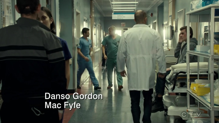 VampireDiariesWorld_dot_nl-SavingHope3x18-095.jpg