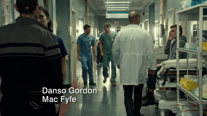 VampireDiariesWorld_dot_nl-SavingHope3x18-096.jpg