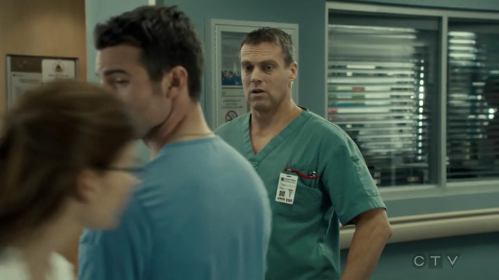 VampireDiariesWorld_dot_nl-SavingHope3x18-111.jpg