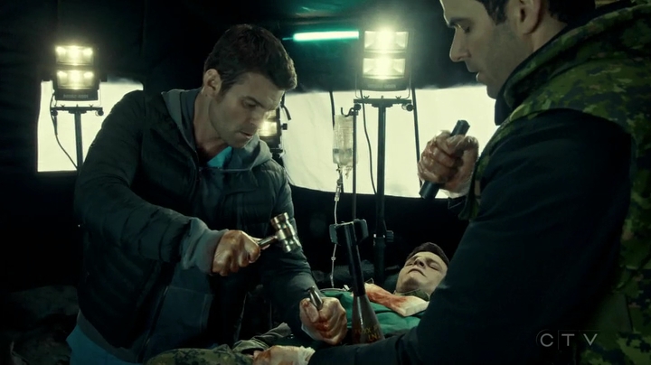 VampireDiariesWorld_dot_nl-SavingHope3x18-1794.jpg