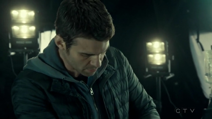 VampireDiariesWorld_dot_nl-SavingHope3x18-1823.jpg VampireDiariesWorld_dot_nl-SavingHope3x18-1823.jpg