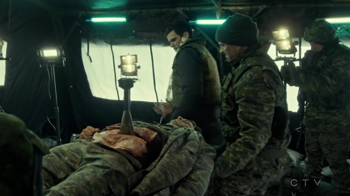 VampireDiariesWorld_dot_nl-SavingHope3x18-820.jpg