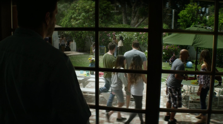 VampireDiariesWorld-dot-nl_Sealteam1x02-00184.jpg