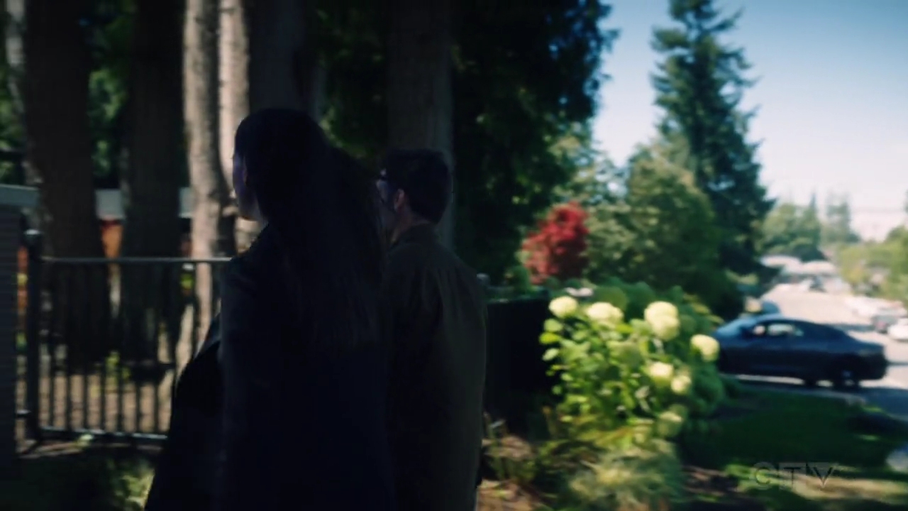 VampireDiariesWorld-dot-nl_SightUnseen1x01-0056.jpg