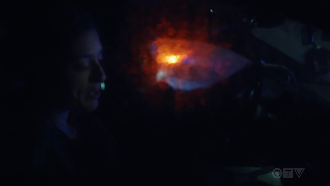 VampireDiariesWorld-dot-nl_SightUnseen1x01-2346.jpg