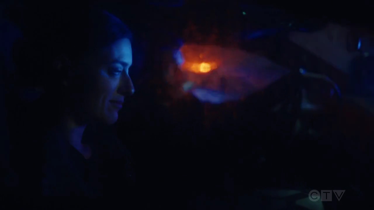 VampireDiariesWorld-dot-nl_SightUnseen1x01-2347.jpg