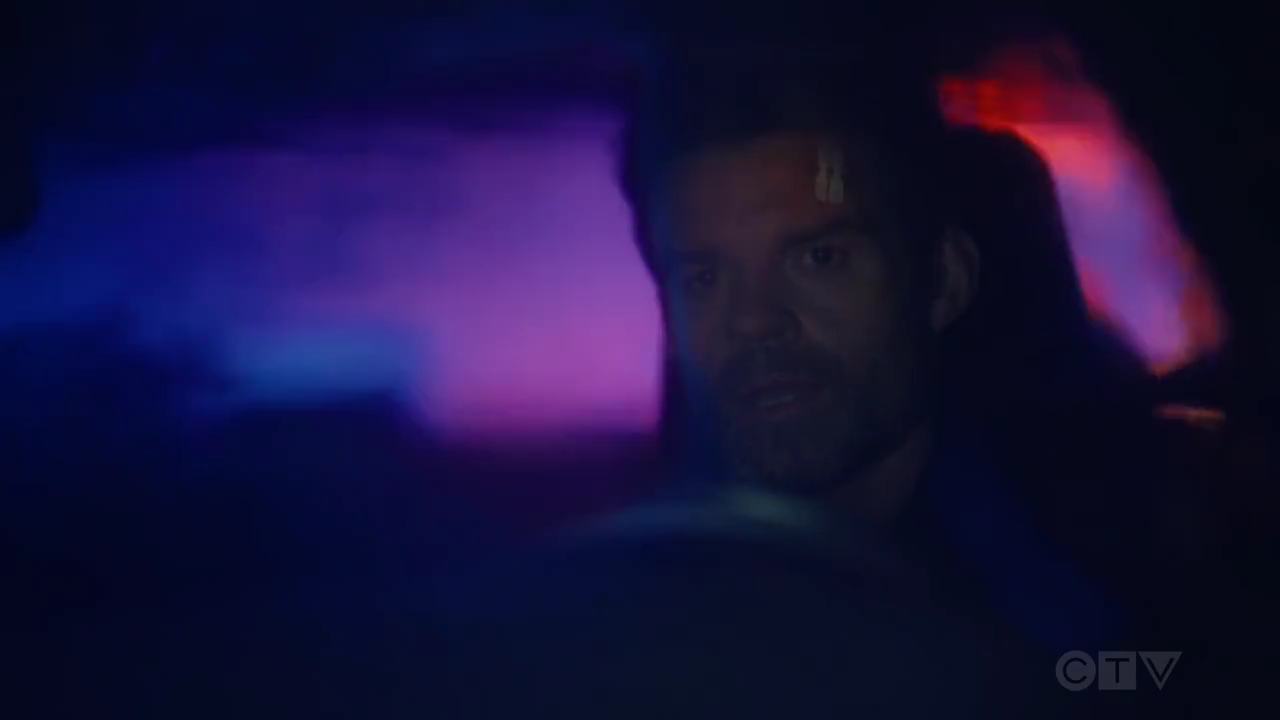 VampireDiariesWorld-dot-nl_SightUnseen1x01-2378.jpg