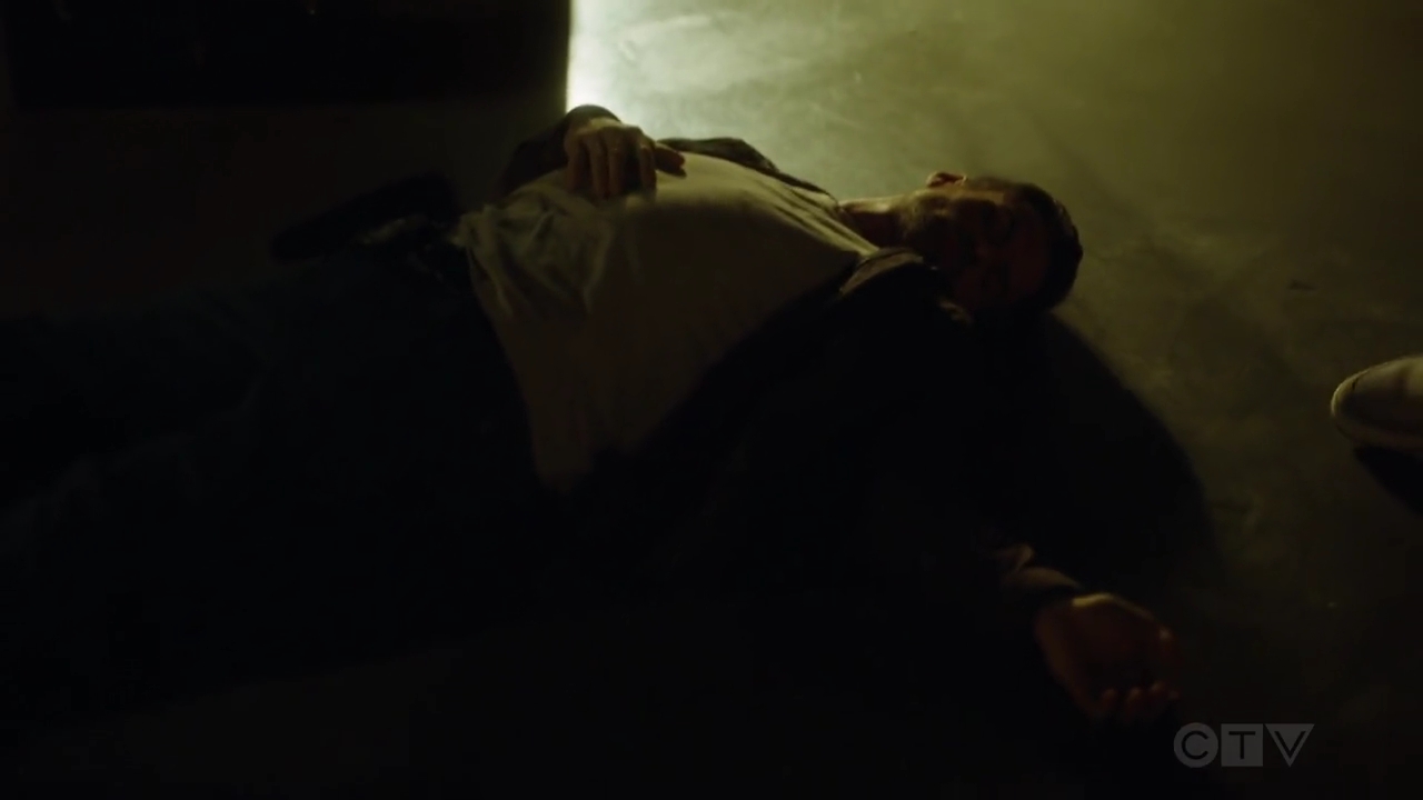 VampireDiariesWorld-dot-nl_SightUnseen1x03-2047.jpg
