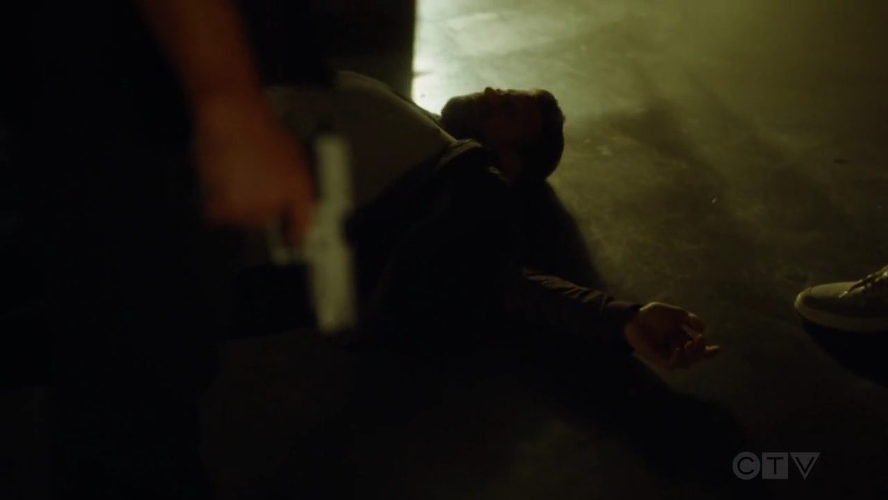 VampireDiariesWorld-dot-nl_SightUnseen1x03-2072.jpg