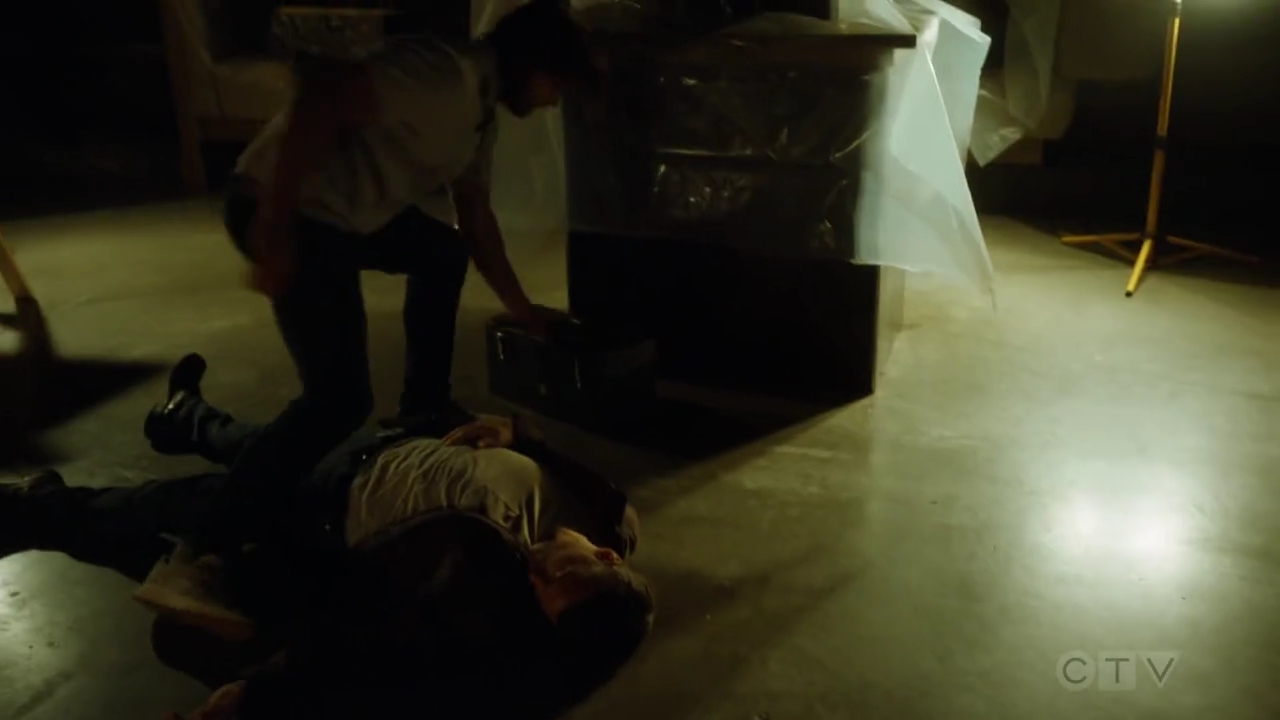 VampireDiariesWorld-dot-nl_SightUnseen1x03-2163.jpg