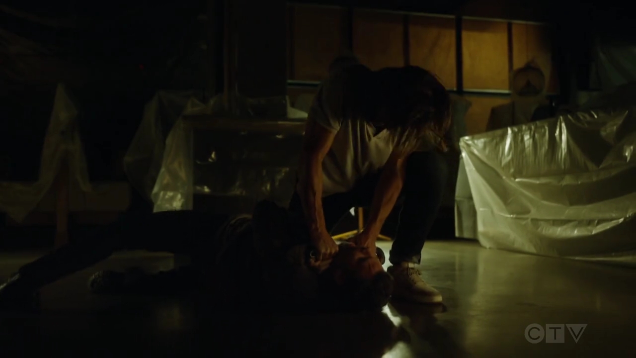 VampireDiariesWorld-dot-nl_SightUnseen1x03-2186.jpg