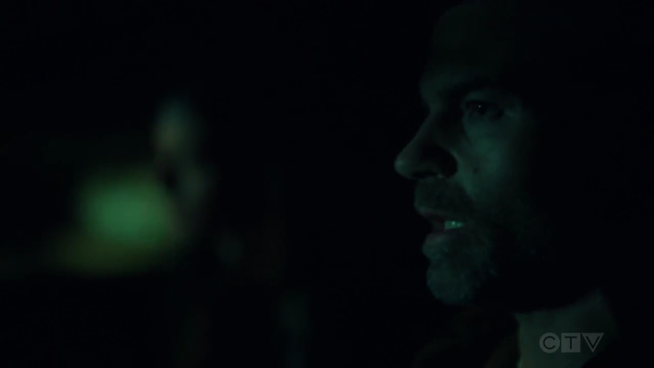 VampireDiariesWorld-dot-nl_SightUnseen1x04-2048.jpg