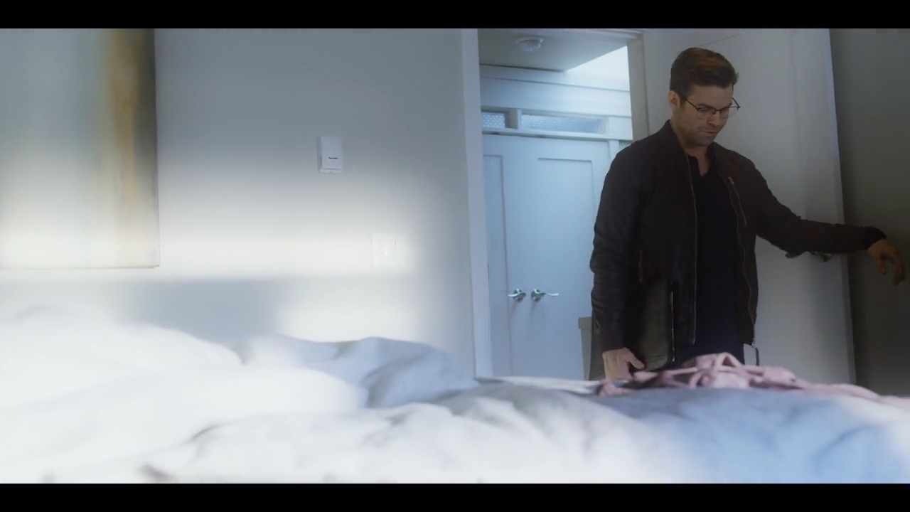 VampireDiariesWorld-dot-nl_VirginRiver1x03-1982.jpg