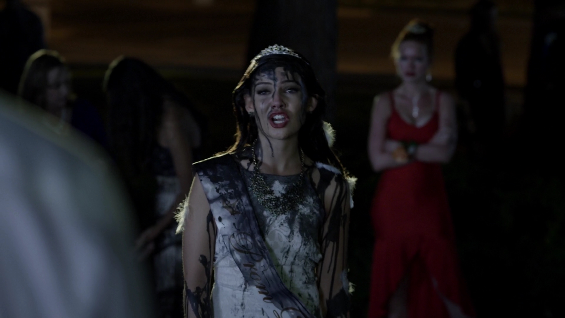 VampireDiariesWorld-dot-nl_FTheProm4354.jpg