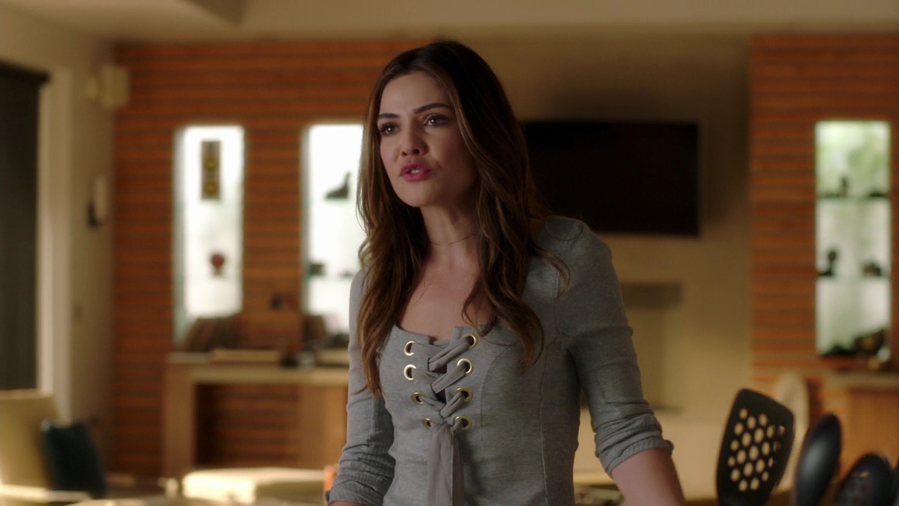 VampireDiariesWorld-dot-NL_FamousInLove2x06-0647.jpg