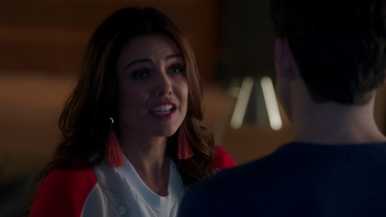 VampireDiariesWorld-dot-NL_FamousInLove2x07-0621.jpg
